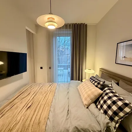 Cozy In Kaupmehe With Big Terrace Tallinn